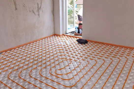 Syst&eacute;m BEKOTEC-THERM nainstalovan&yacute; v nově postaven&eacute;m vlastn&iacute;m domě.