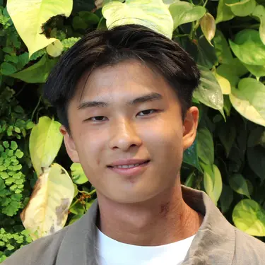 Apprentice Sunny Pham