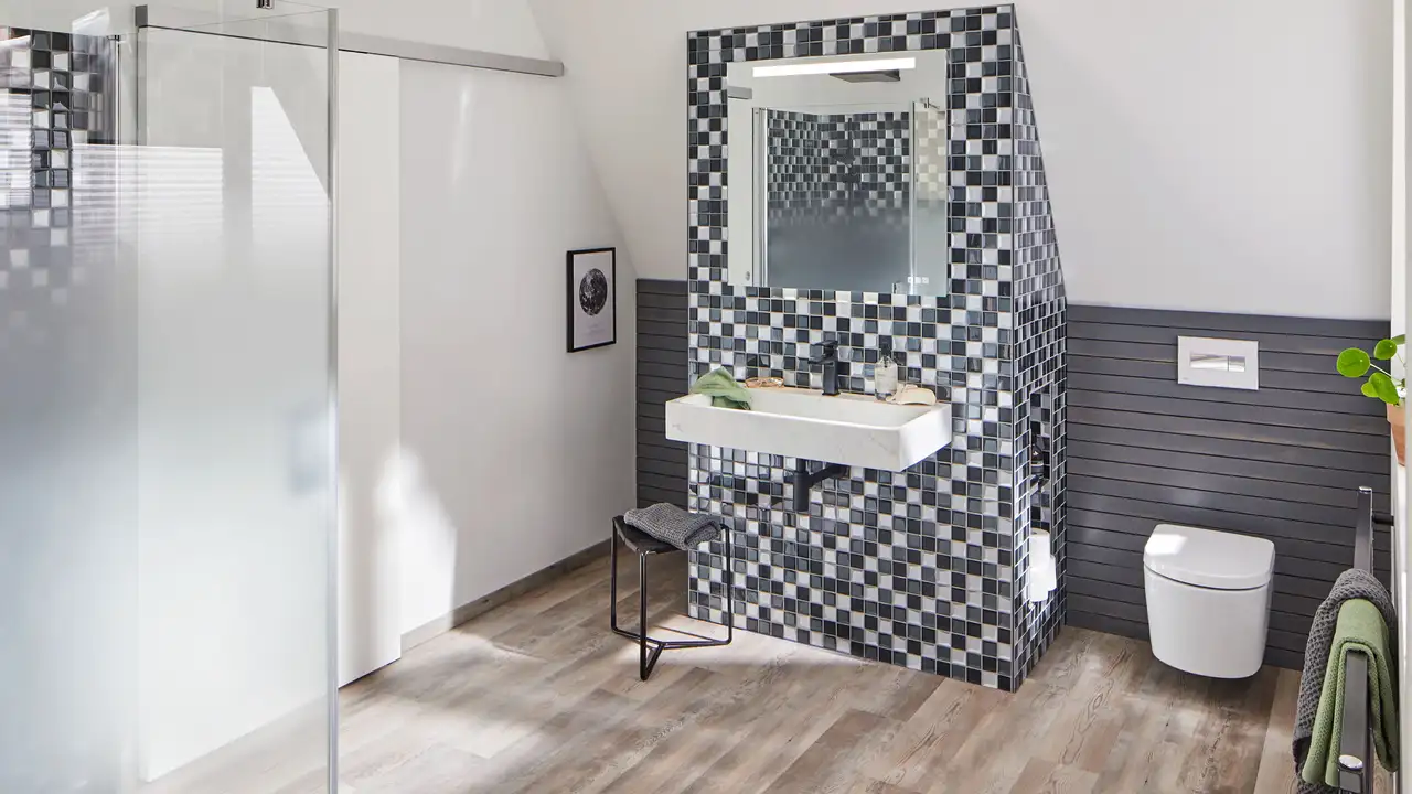 En habitaciones con un suelo que no se puede cambiar, DITRA-HEAT-E es el único sistema de calefacción adecuado para la pared.