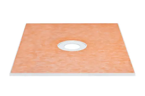 Vue du receveur avec pente Schlüter-KERDI-SHOWER-T pour le drainage ponctuel centralisé.