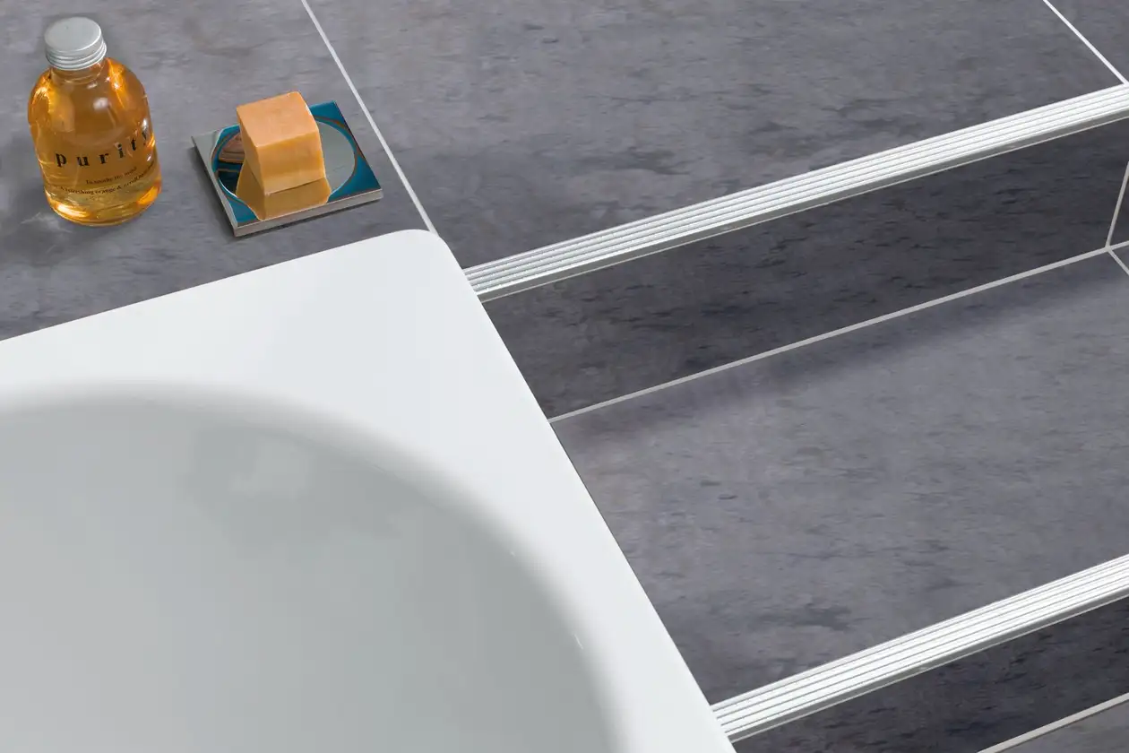 Small steps in the bathroom for getting into the bathtub