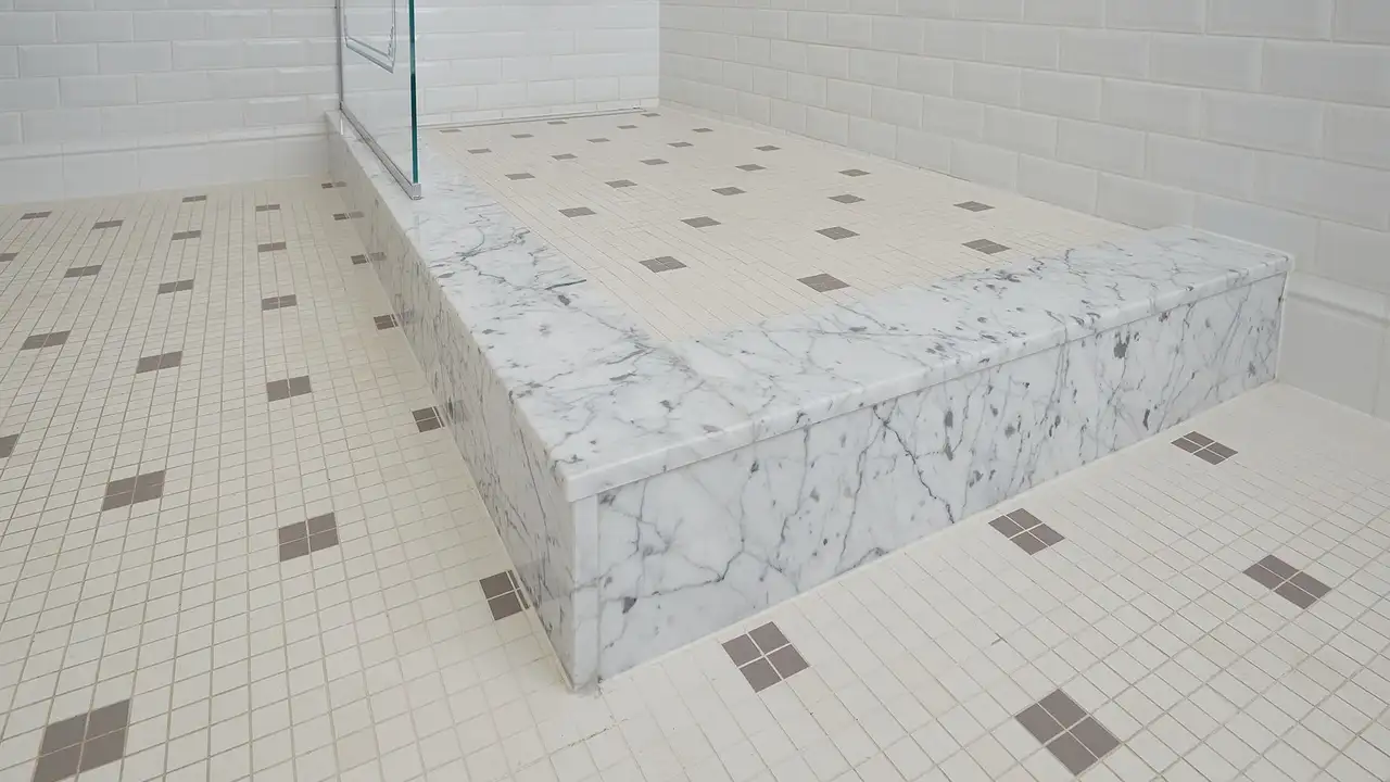 Close up of stairs lit up using Schlüter-LIPROTEC