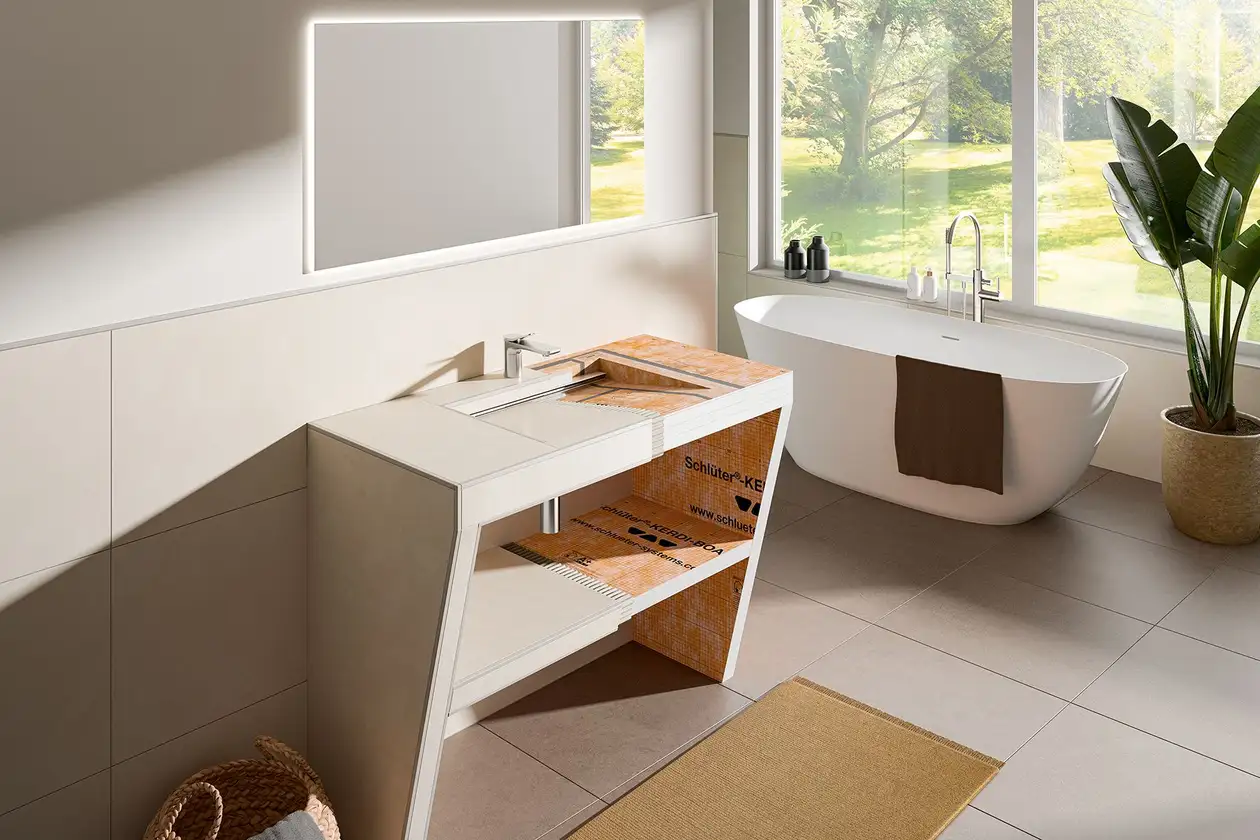 Bagno luminoso con lavabo KERDI-BOARD e sistema di scarico lineare