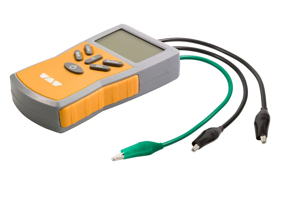 Testinstrument f&ouml;r att &ouml;vervaka resistansen i DITRA-HEAT-E-v&auml;rmekabeln.