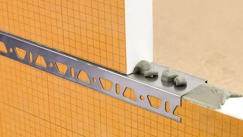 Konstruktion av Schl&uuml;ter-KERDI-BOARD och profilen KERDI-BOARD-ZB